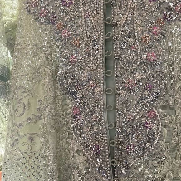 Designer 3 piece Pakistani formal wear light green, Rizwan Ahmed - Picture 6 of 10